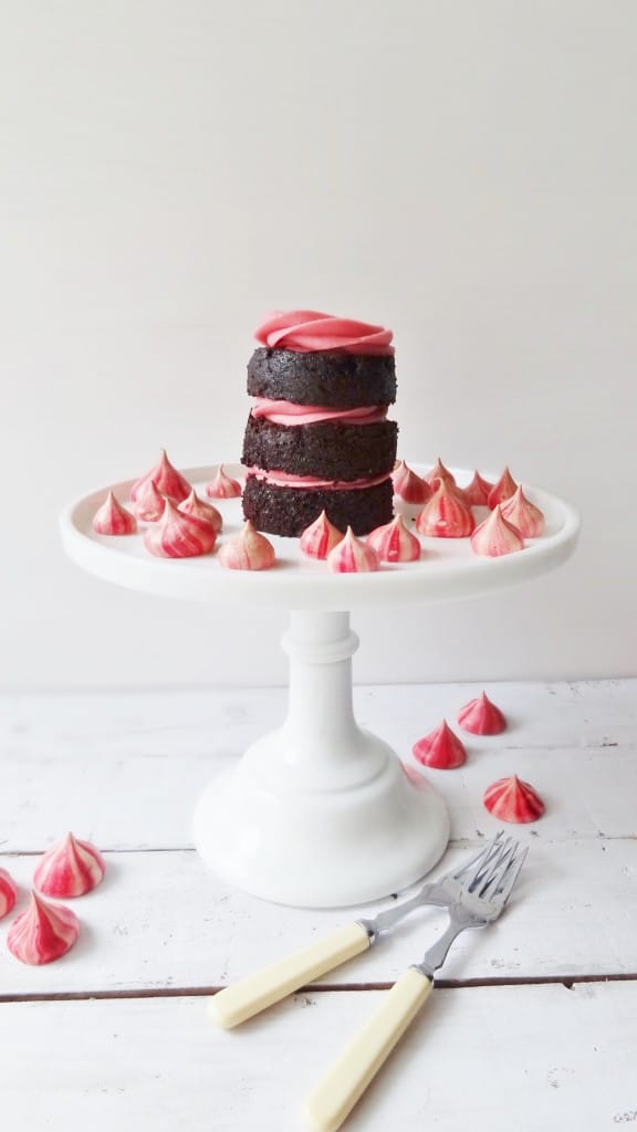mini chocolate cakes for two