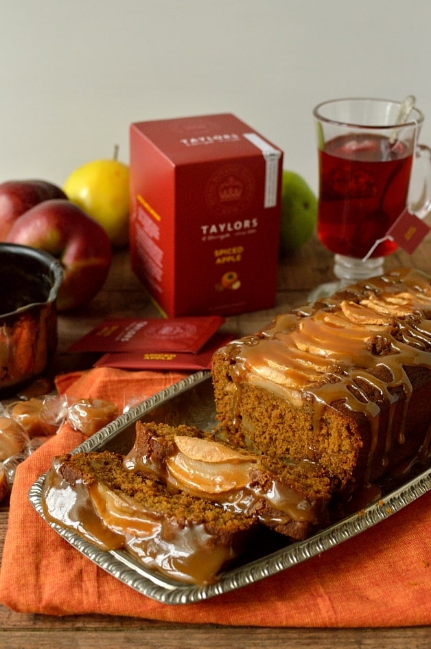 Toffee apple gingerbread cake - Domestic Gothess