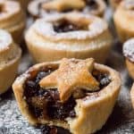 Vegan mince pies - a vegan version of the popular Christmas treat with boozy, easy to make home-made mincemeat and crisp coconut oil pastry. #Christmas #baking #vegan