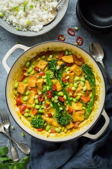 Easy Lemongrass And Coconut Curry (Vegan) - Domestic Gothess