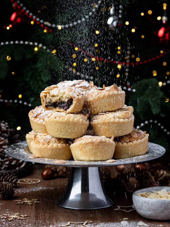 Mincemeat Cookies vegan Domestic Gothess mincemeat-cookies-vegan-domestic-gothess