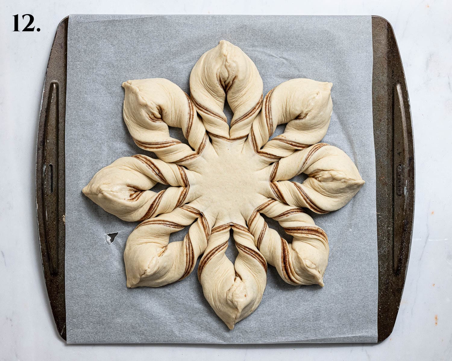 Step 12, the assembled star bread.
